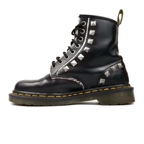 RARE Dr. Martens Studded Black Rolled Vintage Smooth High Top Boots Women's 6 - Picture 2 of 10